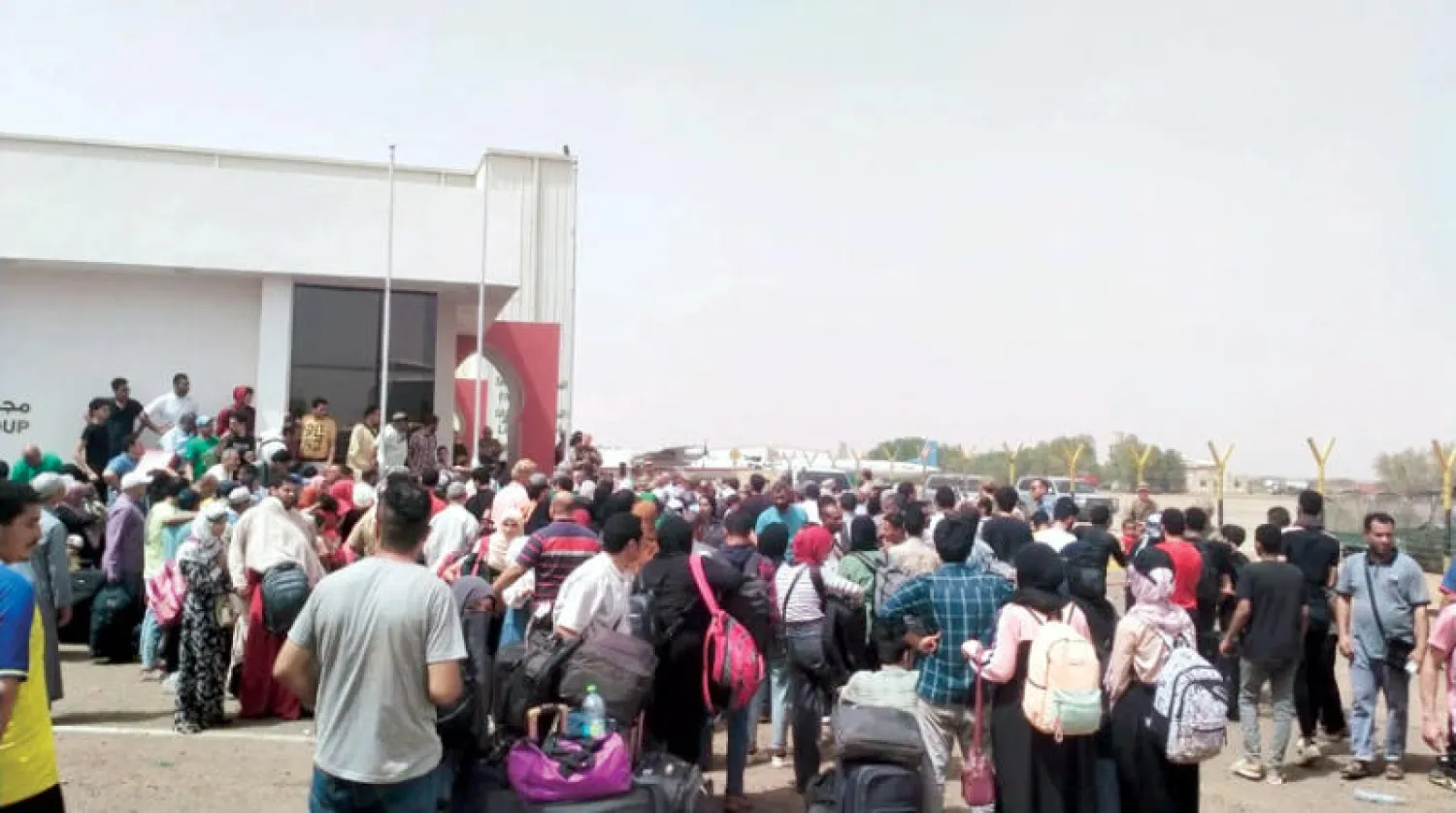 استمرار إجلاء المواطنين المصريين من السودان (وزارة الهجرة وشؤون المصريين بالخارج)