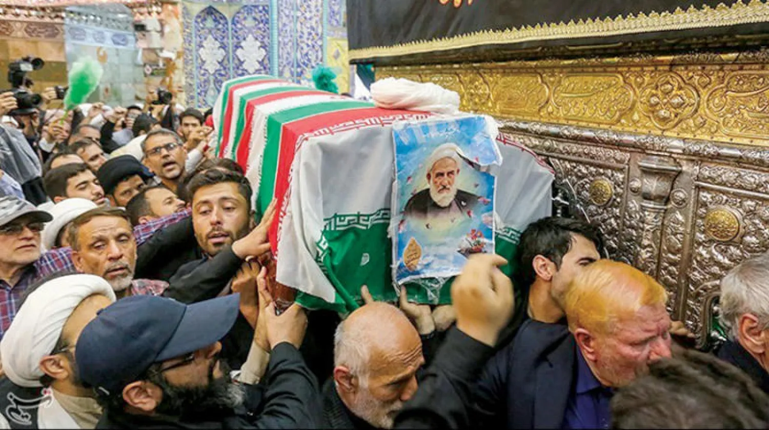 تشييع عباس علي سليماني الذي قتل بهجوم مسلح بمدينة بابلسر في قم أمس (تسنيم)