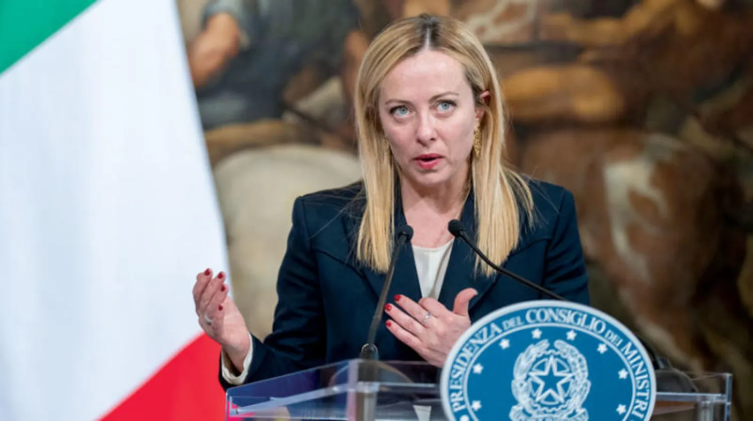 ميلوني تتحدث خلال مؤتمر صحافي في روما الثلاثاء الماضي (د.ب.أ)