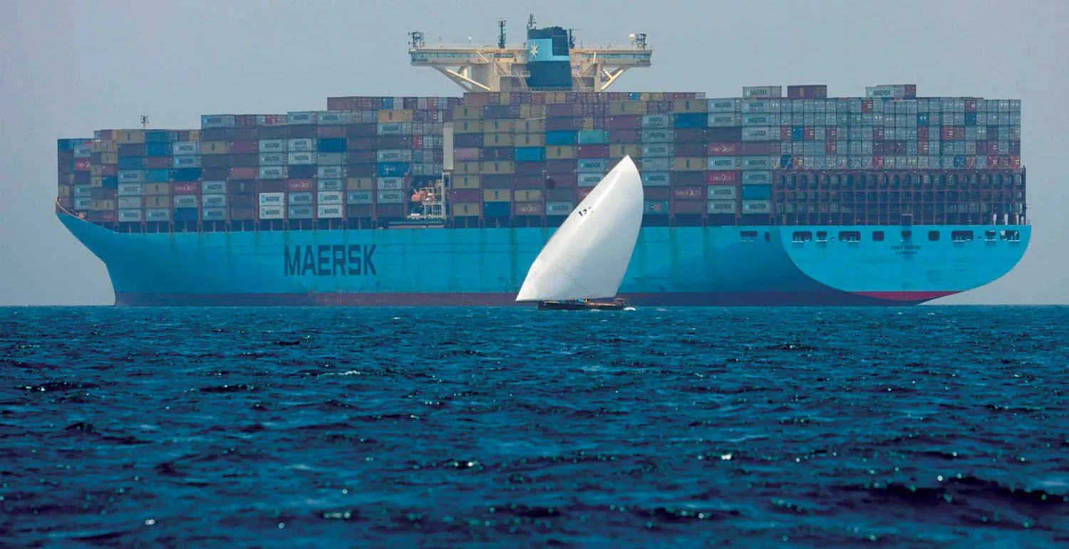  تهدد الهجمات في البحر الأحمر بإعاقة تدفق التجارة الدولية (أ.ف.ب)