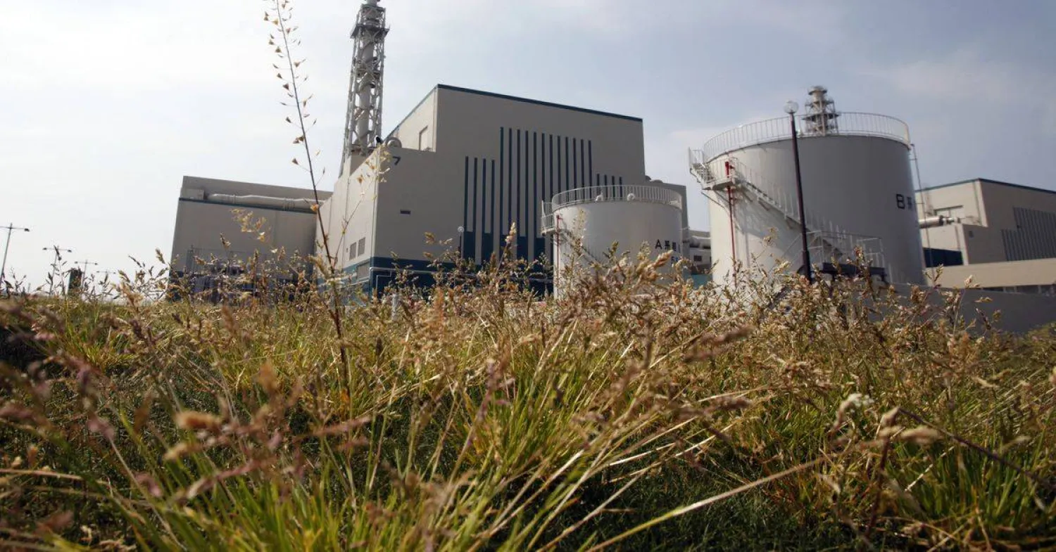 المفاعلات في اليابان واجهت عقبات كبيرة مرتبطة بمدى سلامتها بالإضافة إلى معارضة عامة لإعادة تشغيلها (رويترز)