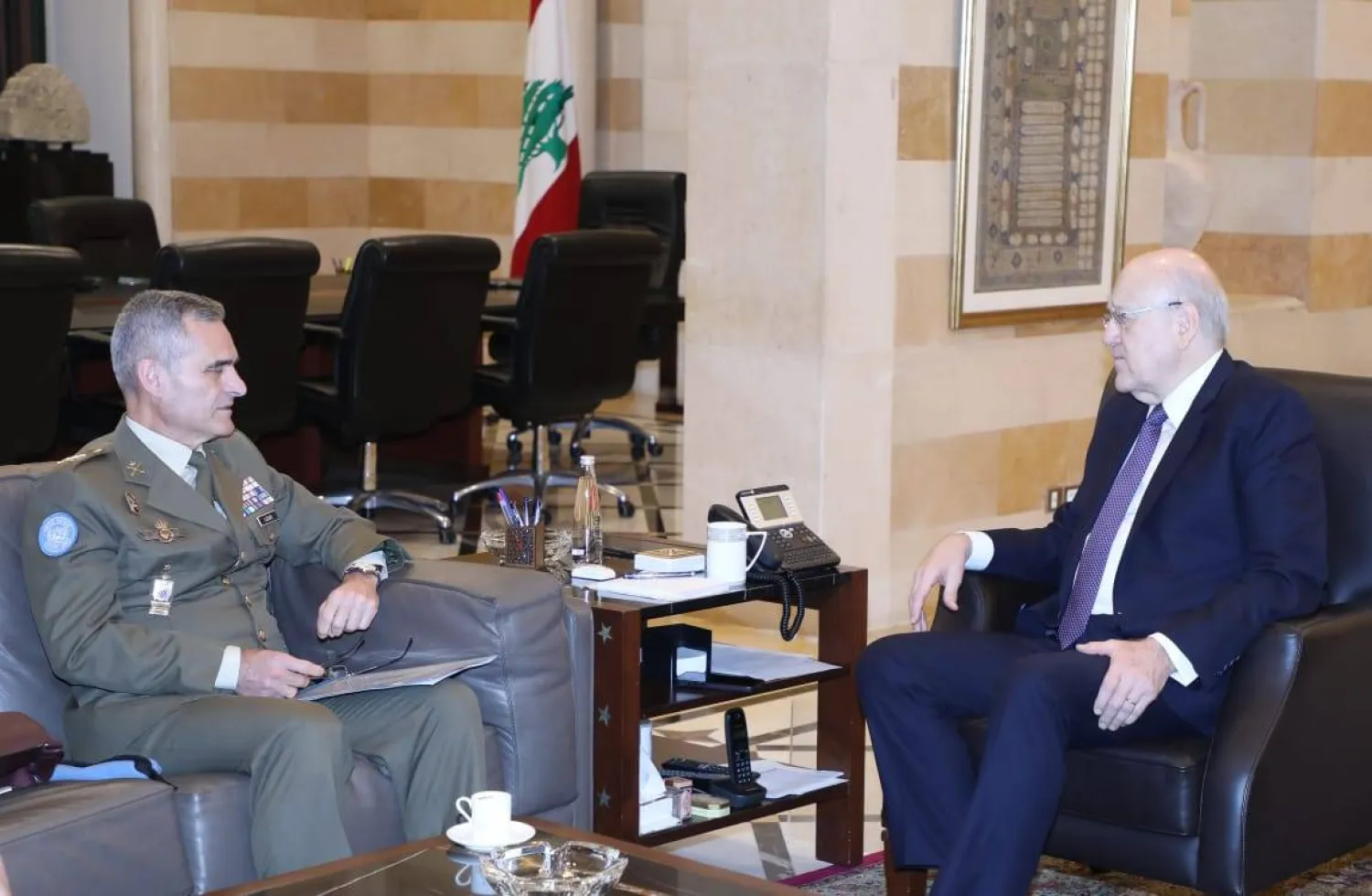 ميقاتي يستقبل قائد «اليونيفيل» الجنرال أرالدو لاثارو (مكتب رئاسة الحكومة)