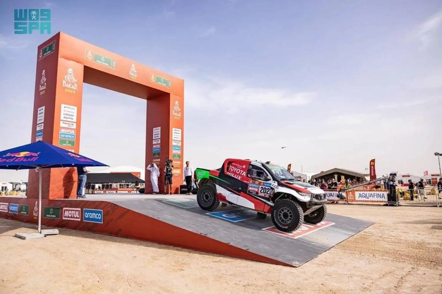 The rally will run until January 19, featuring 434 vehicles across multiple race categories and covering a distance of over 7,800 km. (SPA)
