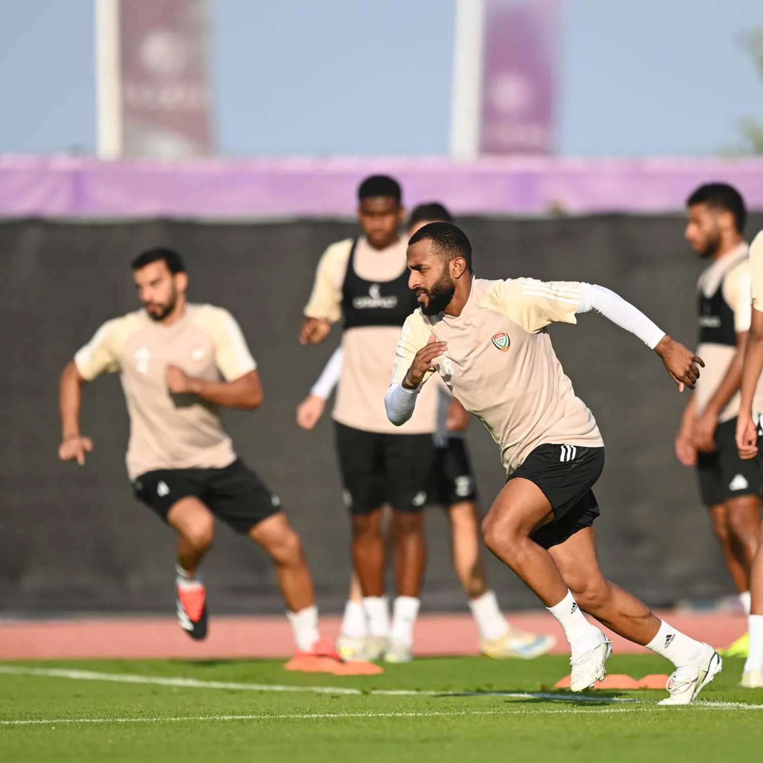 جانب من تدريبات منتخب الإمارات الأخيرة (الاتحاد الإماراتي)