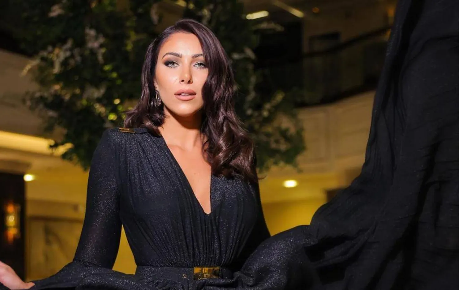 تحيط دانييلا رحمة نفسها بمُلهمين يدفعون بها نحو الذروات (صور الفنانة)