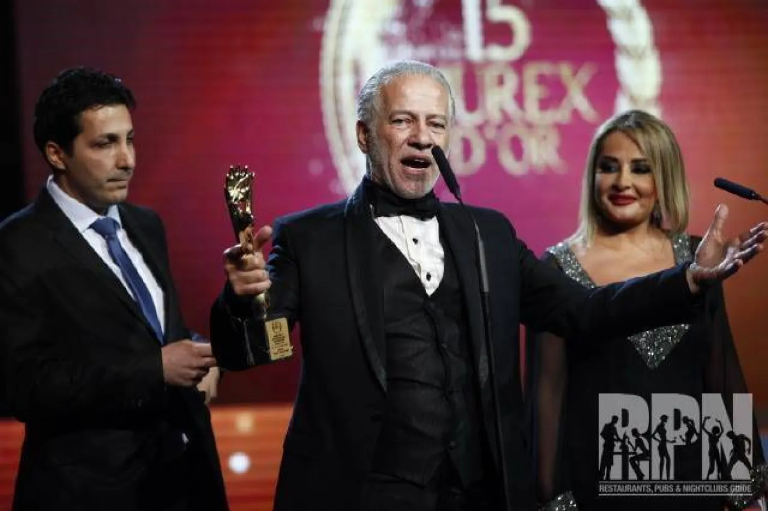 مكرماً في حفل «موركس دور» في عام 2015 (فيسبوك الفنان)