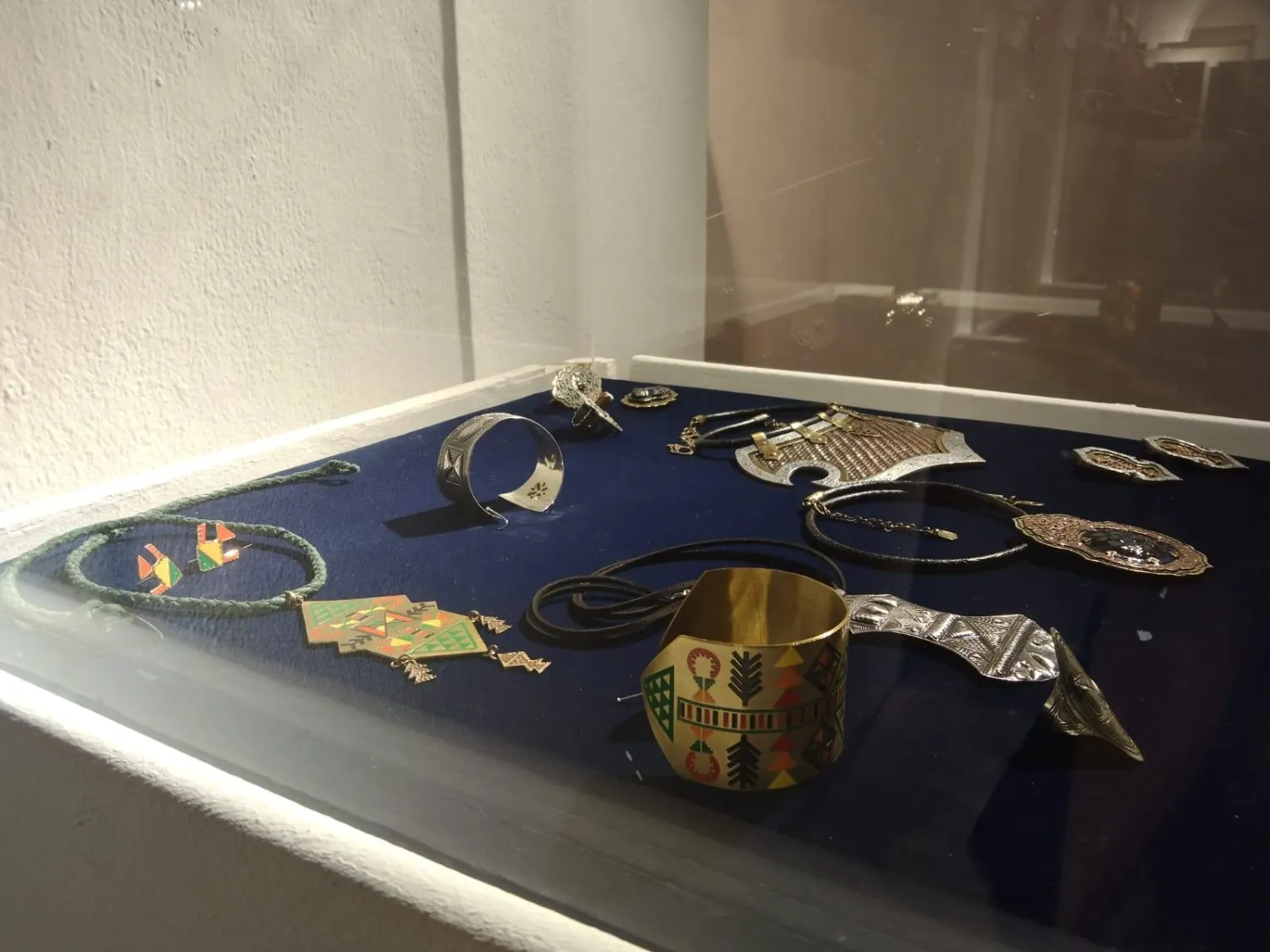 تصميمات تستدعي الموروث الشعبي (الشرق الأوسط)