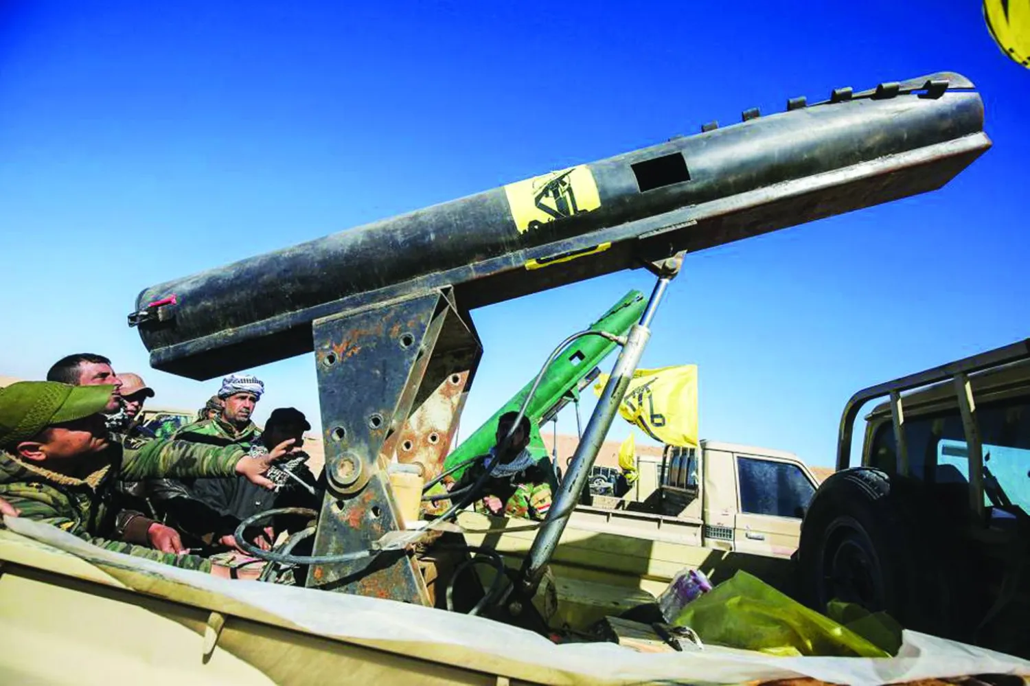 عجلة تحمل صاروخاً إيرانيا في سوريا (أرشيفية - المرصد السوري)