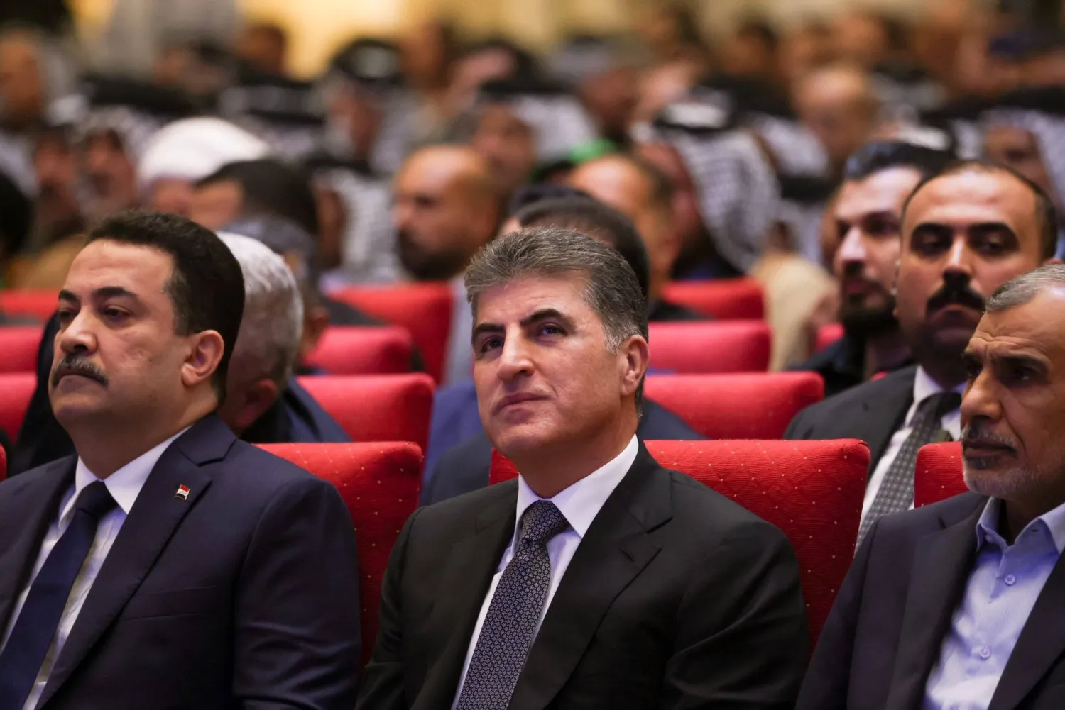 بارزاني خلال حضوره «حفل تأبين» محمد باقر الحكيم في بغداد (منصة إكس)