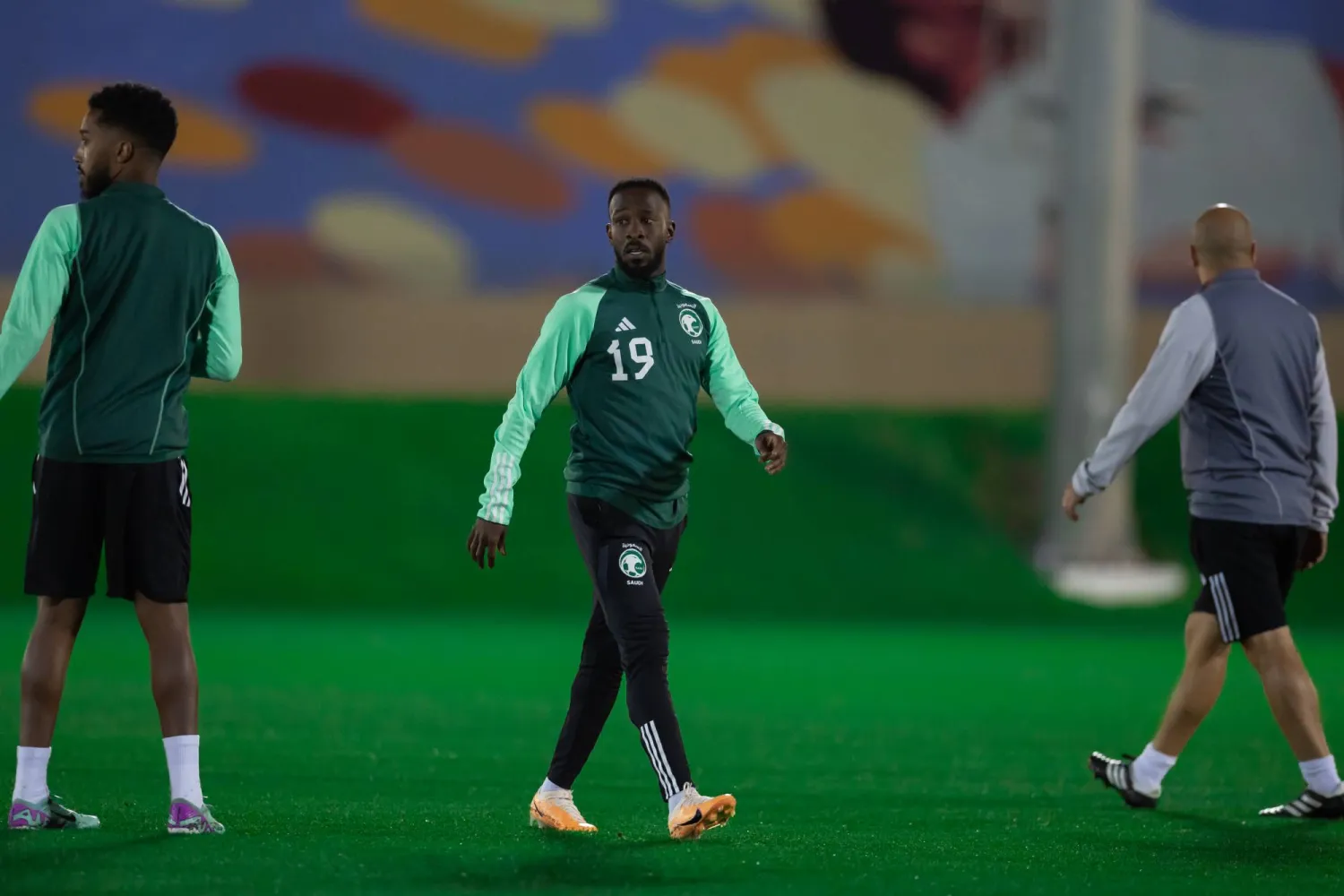 فهد المولد لاعب المنتخب السعودي (الشرق الأوسط)