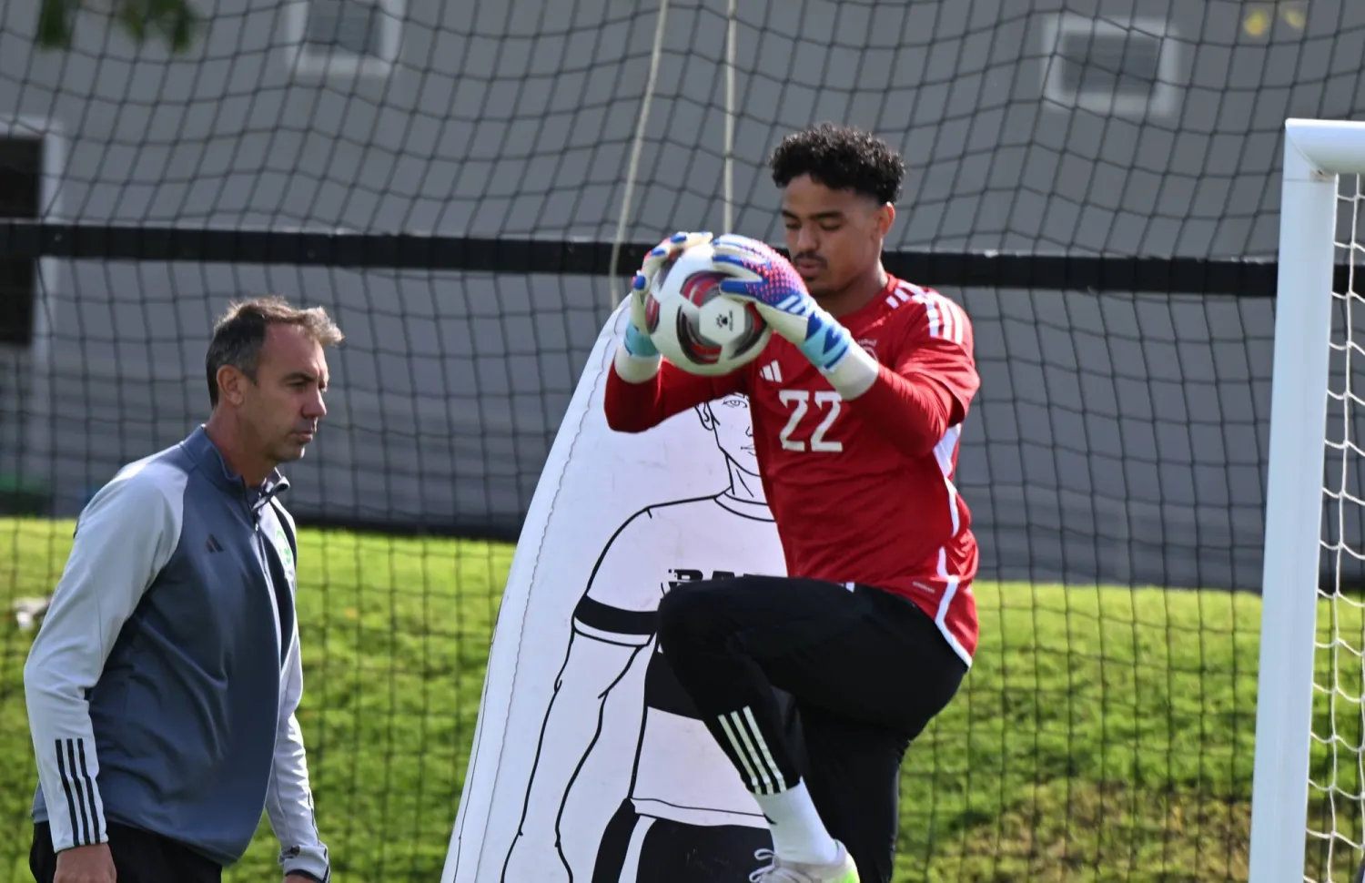 حامد يوسف خلال مشاركته في التدريبات (تصوير: بشير صالح)