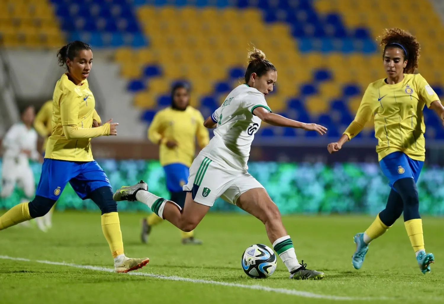 النصر يأمل مواصلة الابتعاد بالصدارة في دوري السيدات (الشرق الأوسط)