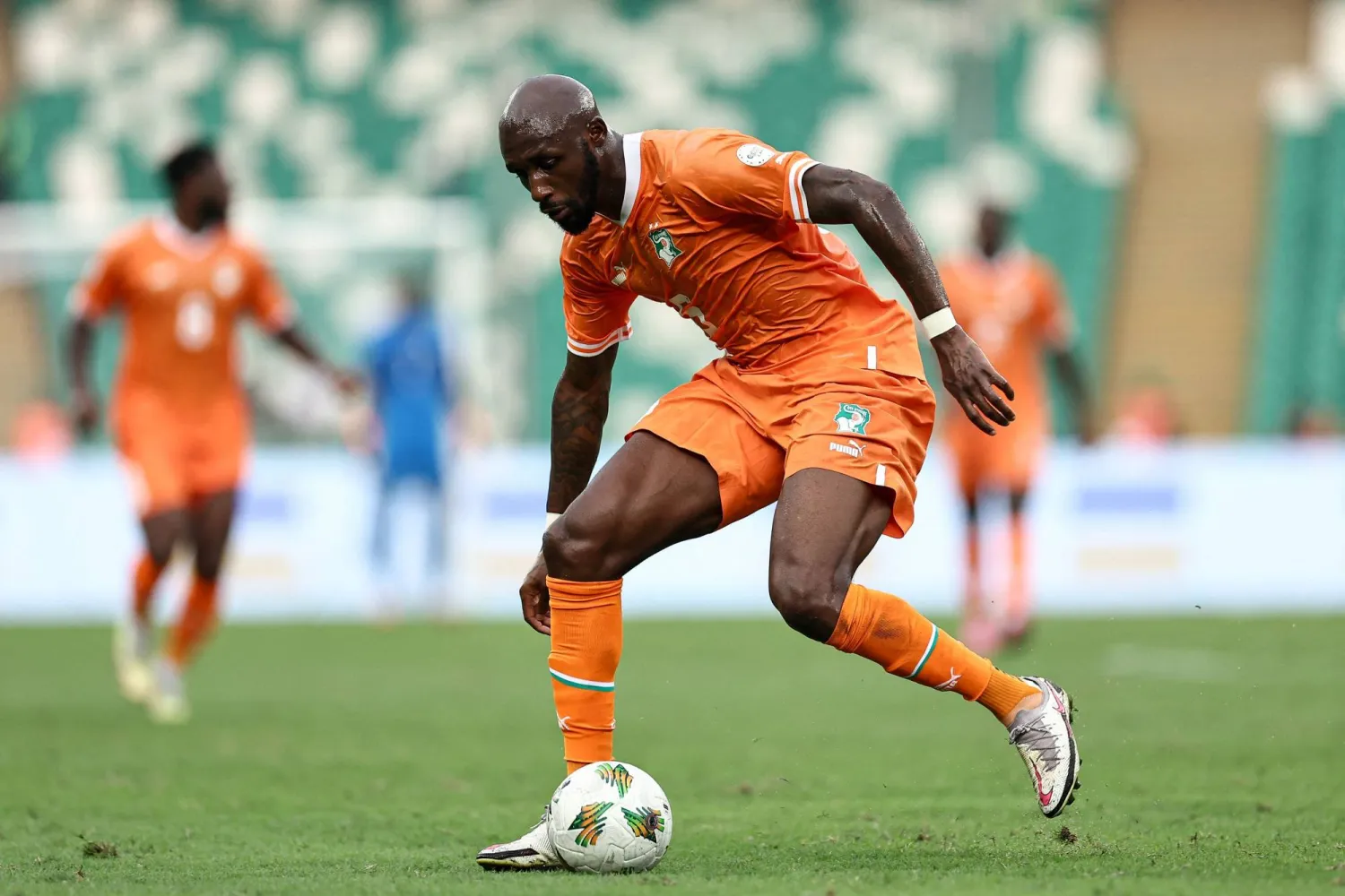 فوفانا خلال مشاركته في مباراة نيجيريا الأخيرة في كأس أفريقيا (أ.ف.ب)