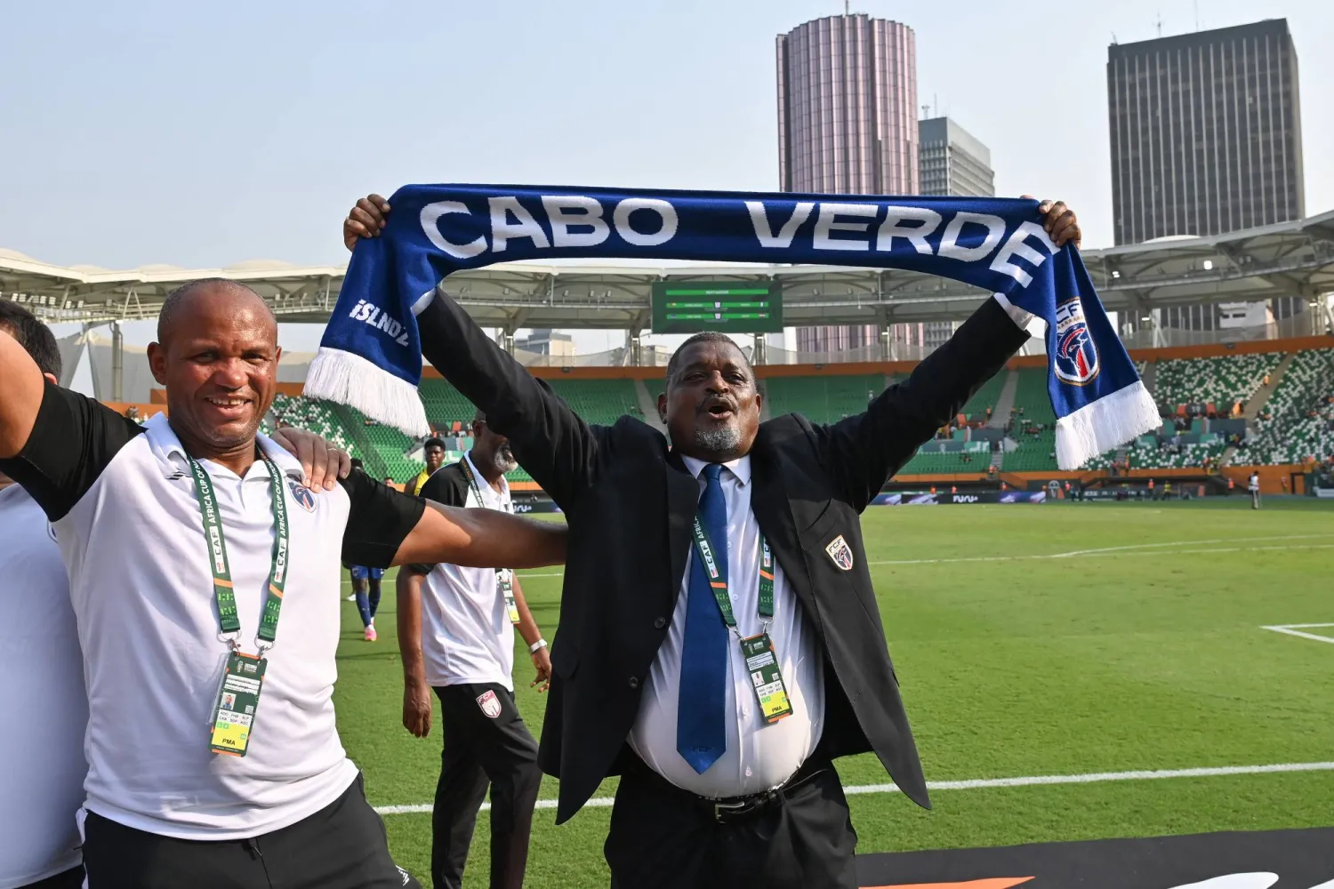 فرحة الرأس الأخضر بالفوز والتأهل (غيتي)