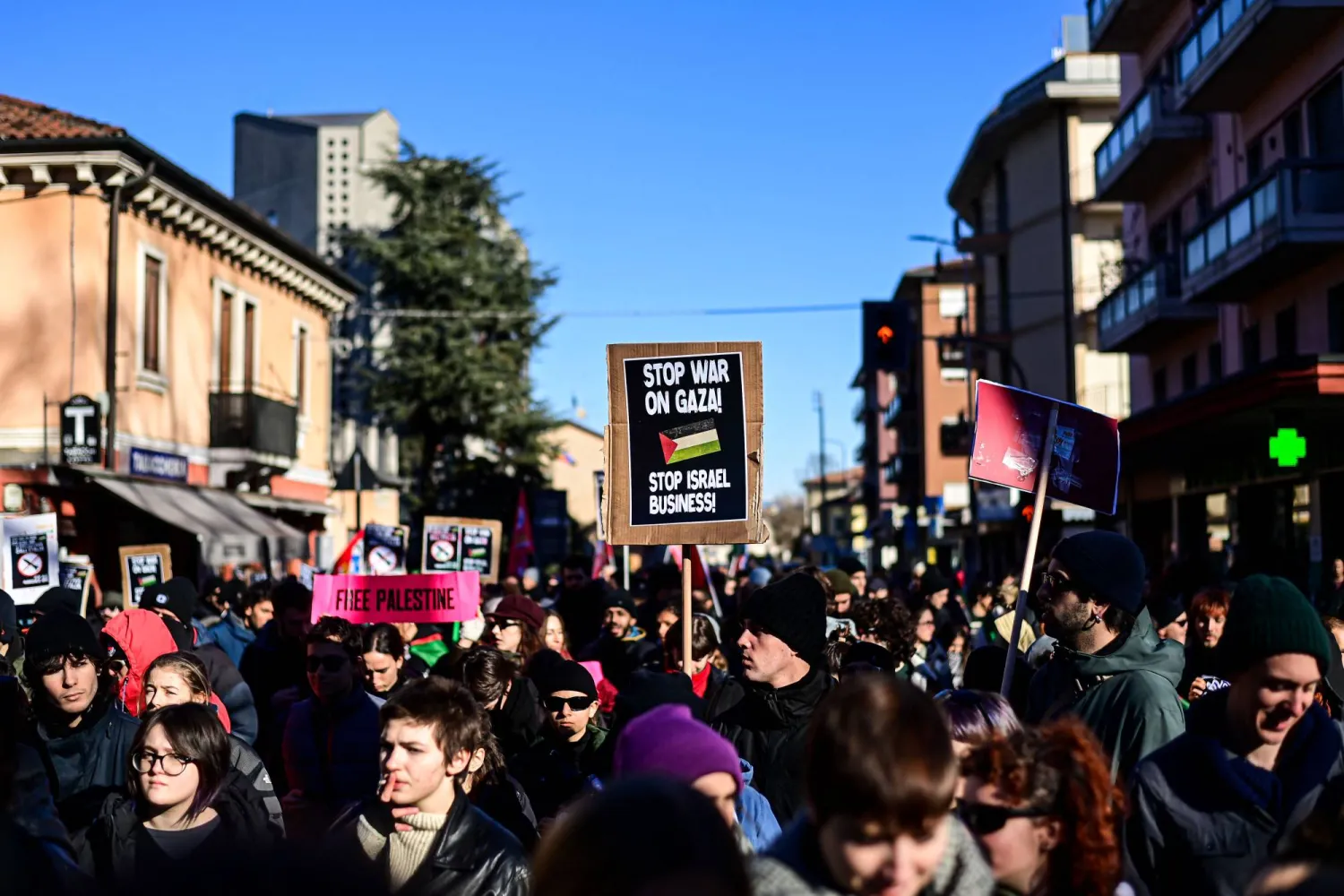 جانب من الاحتجاجات (أ.ف.ب)