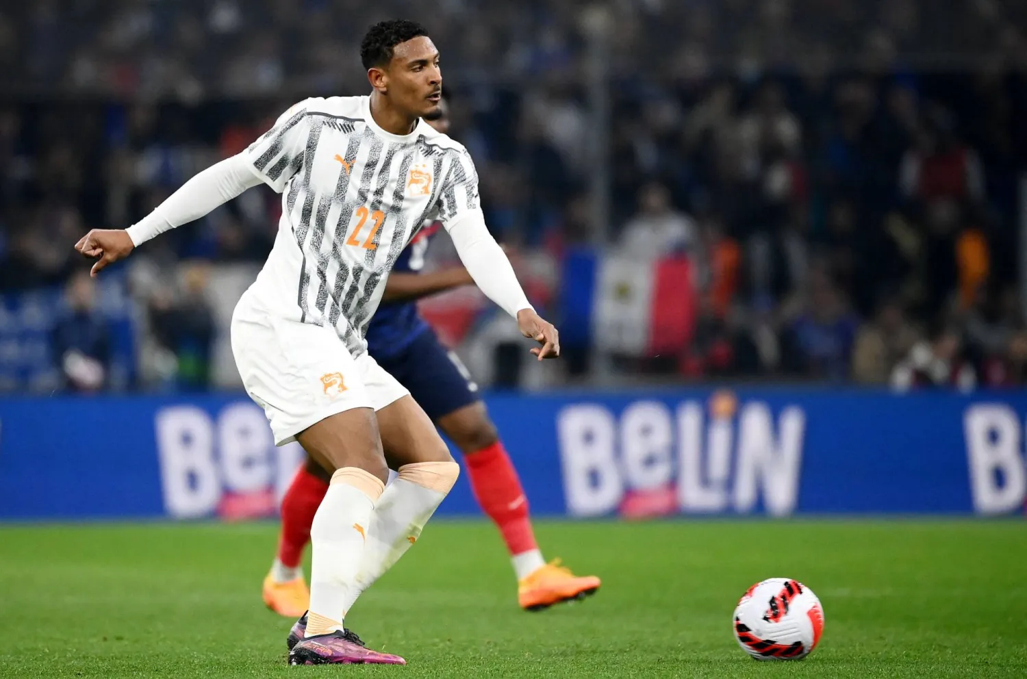 مهاجم كوت ديفوار سيباستيان آلير (غيتي)