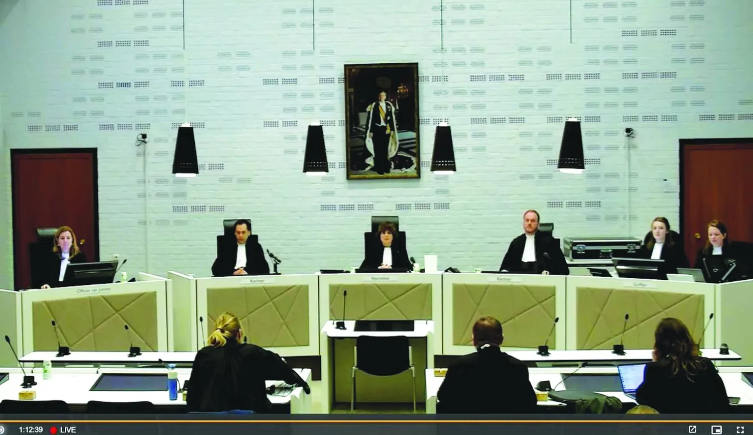 
صورة متداولة للمحكمة الجزئية في لاهاي بهولندا نشرها ناشطون سوريون حضروا الجلسة