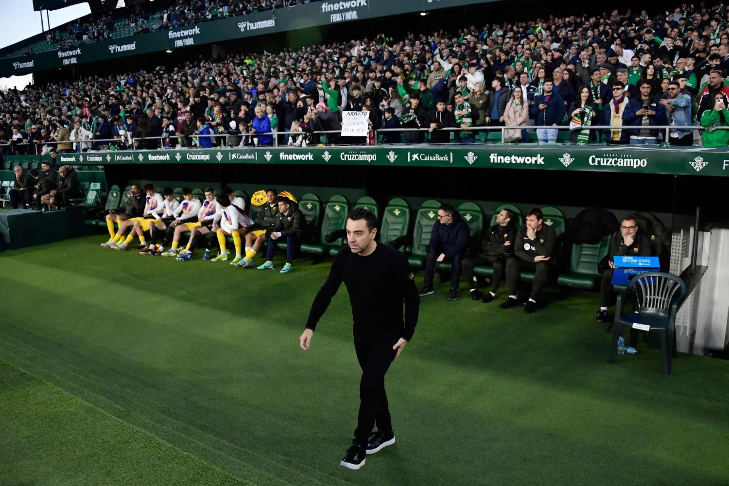 تشافي هيرنانديز مدرب برشلونة (أ.ف.ب)