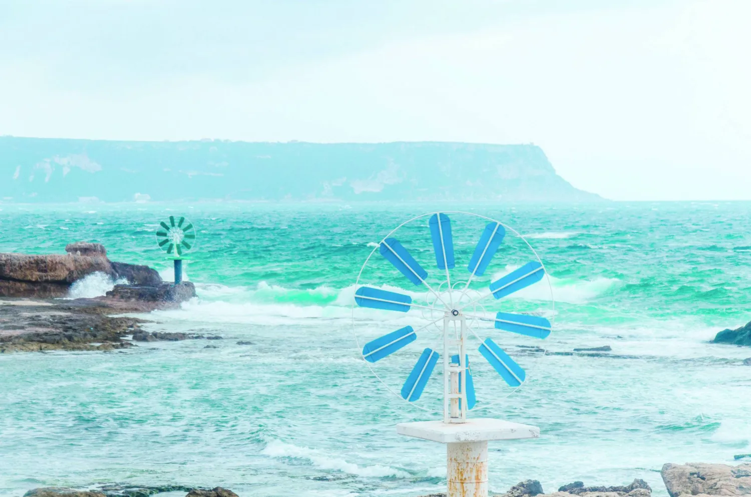 ملّاحات أنفة والجبل على هيئة طاولة (إسكندر للضيافة)