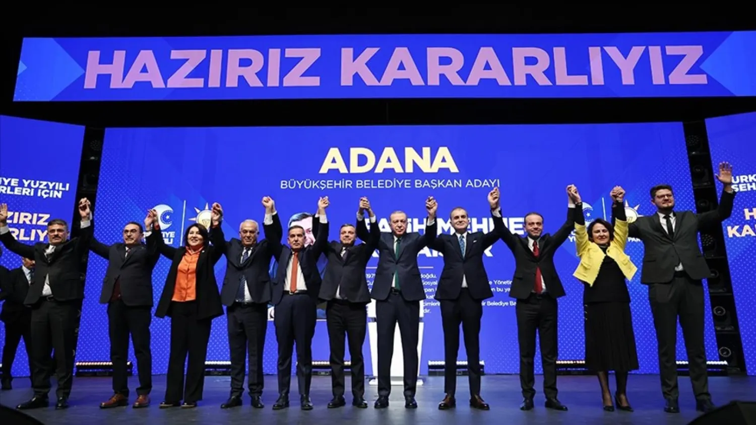 (AA)