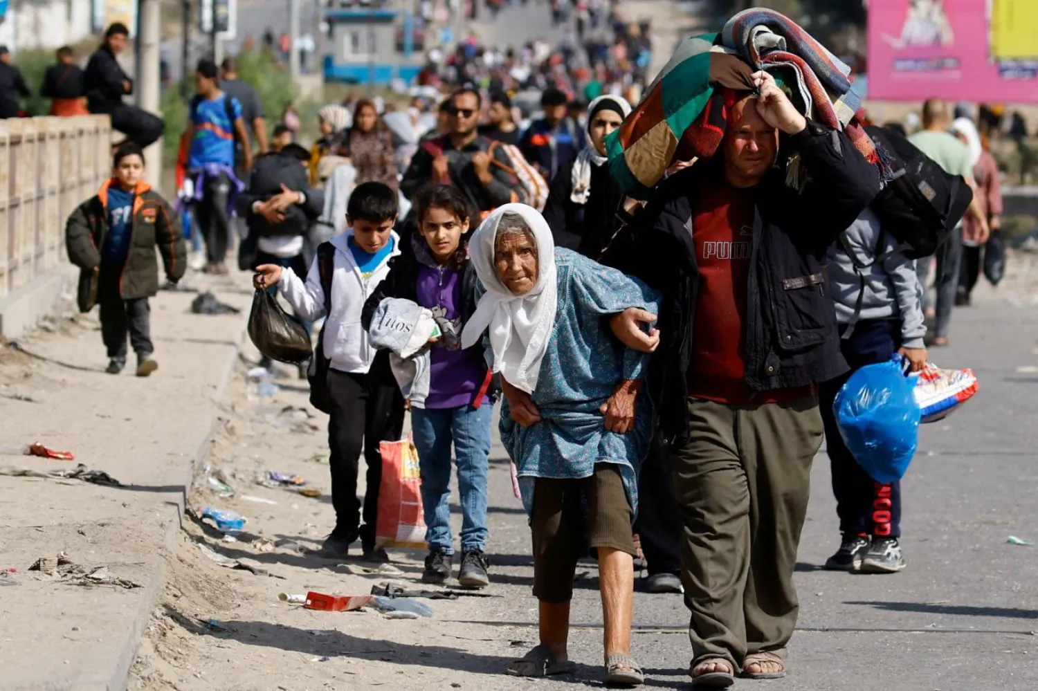 Birleşmiş Milletler verilerine göre, yaklaşık 2 milyon kişinin yaşadığı Gazze Şeridi'nde 1,9 milyon kişi yerinden edildi (Reuters)