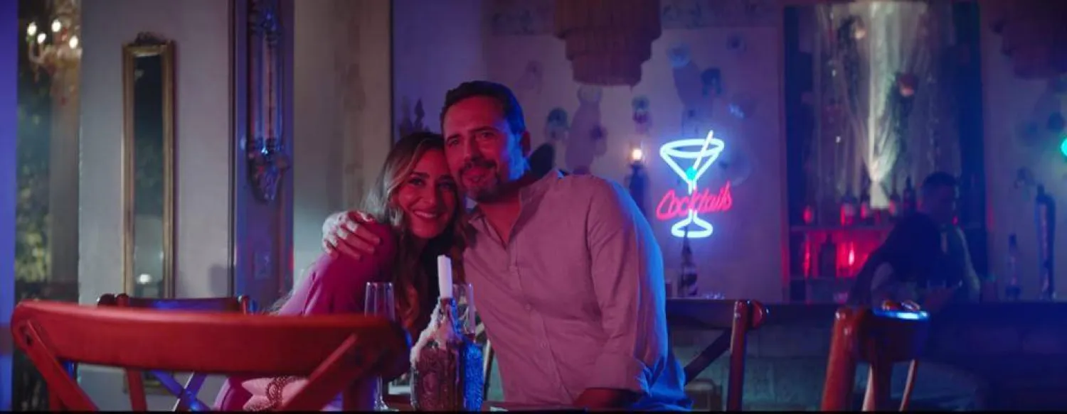 ظافر العابدين وأمينة خليل في أحد مشاهد الفيلم (الشركة المنتجة) 