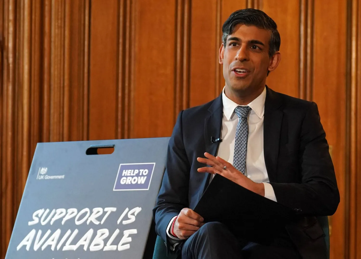 رئيس الوزراء البريطاني ريشي سوناك (أ.ف.ب)