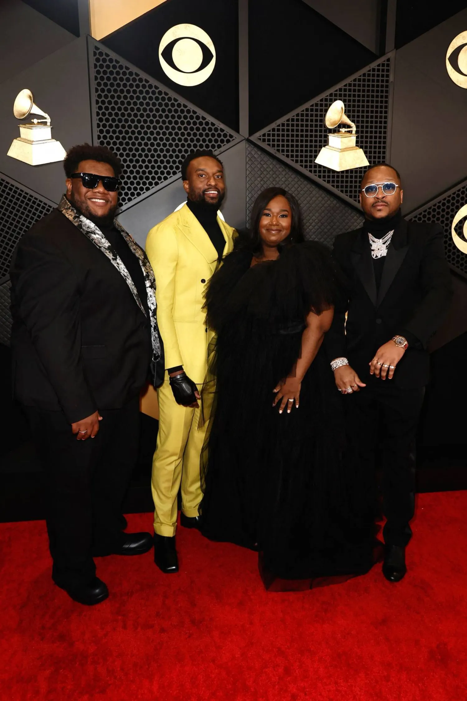 أعضاء فريق Maverick City Music خلال حضورهم الحفل (أ.ف.ب)