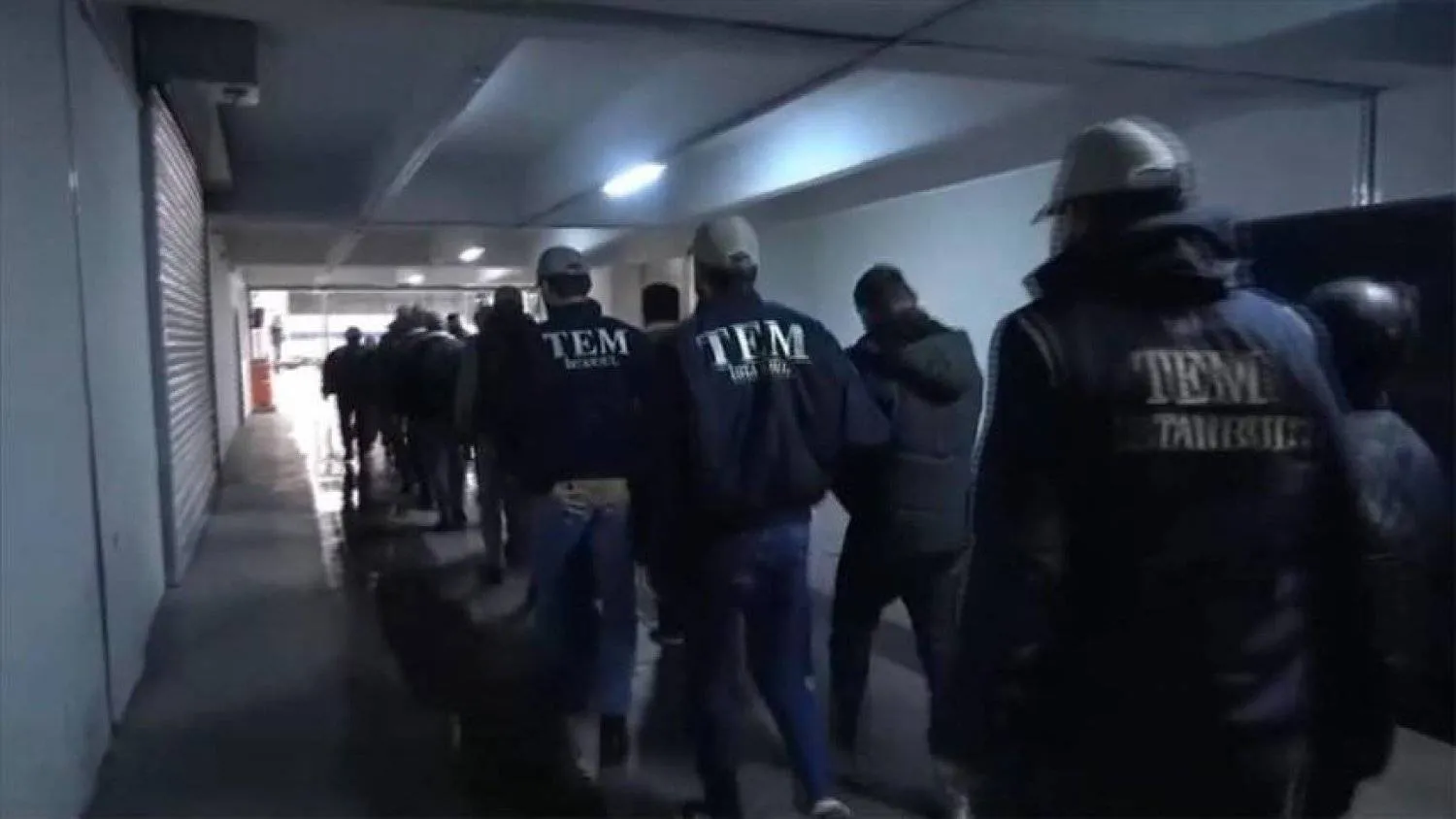 صورة وزعتها مديرية أمن إسطنبول الشهر الماضي لمتهمين بالتجسس لصالح «الموساد»