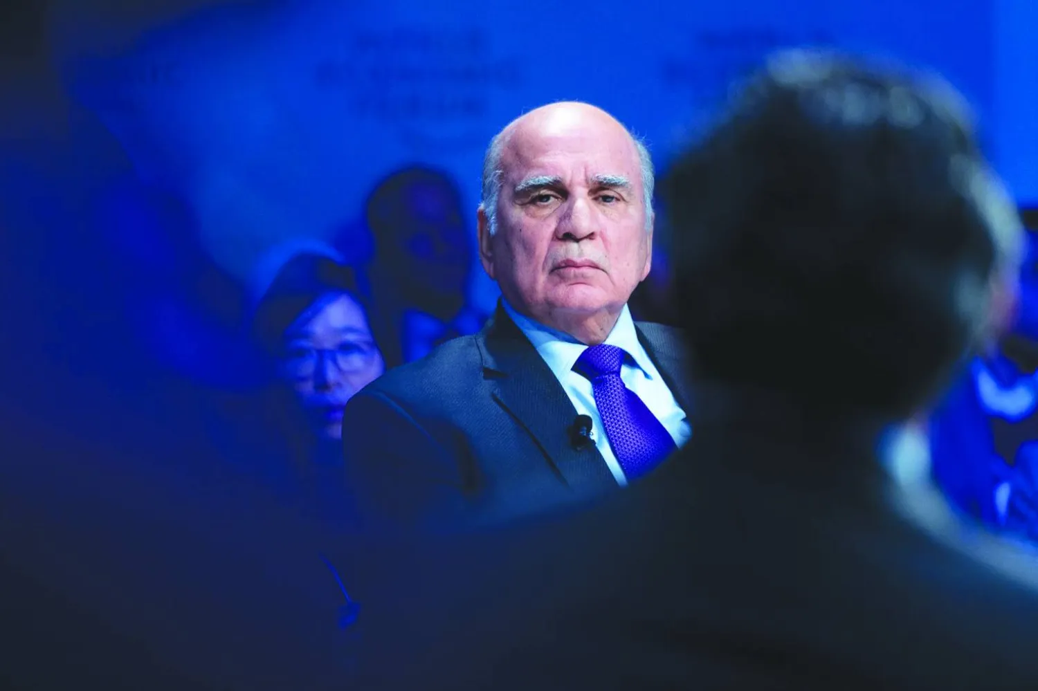 صورة نشرها موقع «منتدى دافوس»... وزير الخارجية العراقي فؤاد حسين