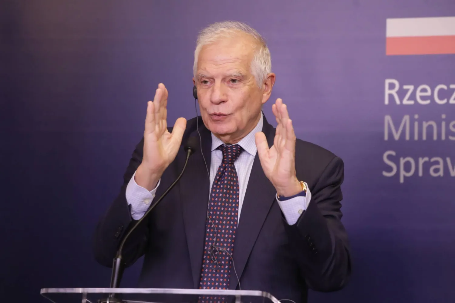 مسؤول السياسة الخارجية بالاتحاد الأوروبي جوزيب بوريل (إ.ب.أ)