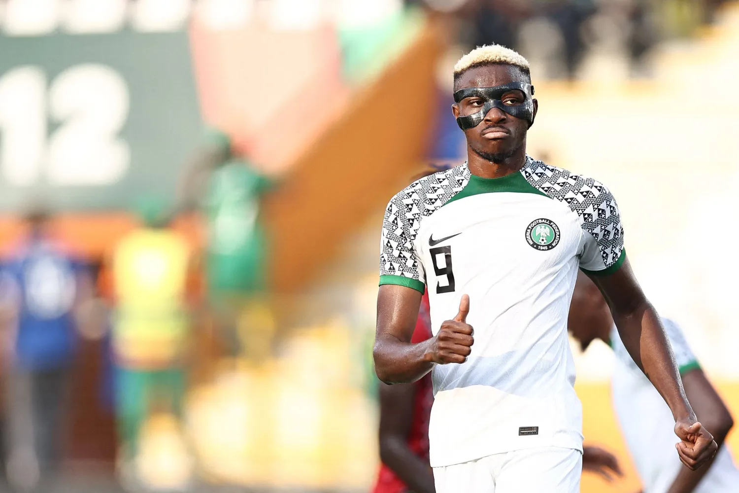 النيجيري فيكتور أوسيمن (أ.ف.ب)