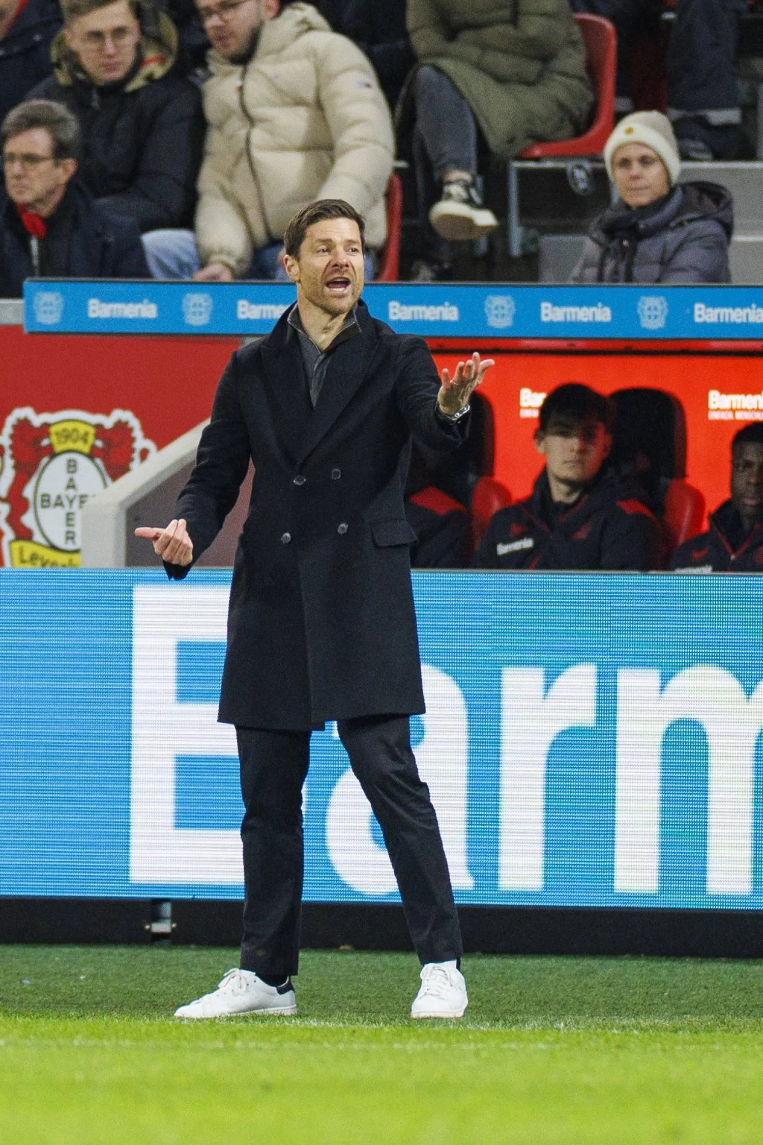 تشابي ألونسو مدرب ليفركوزن (إ.ب.أ)