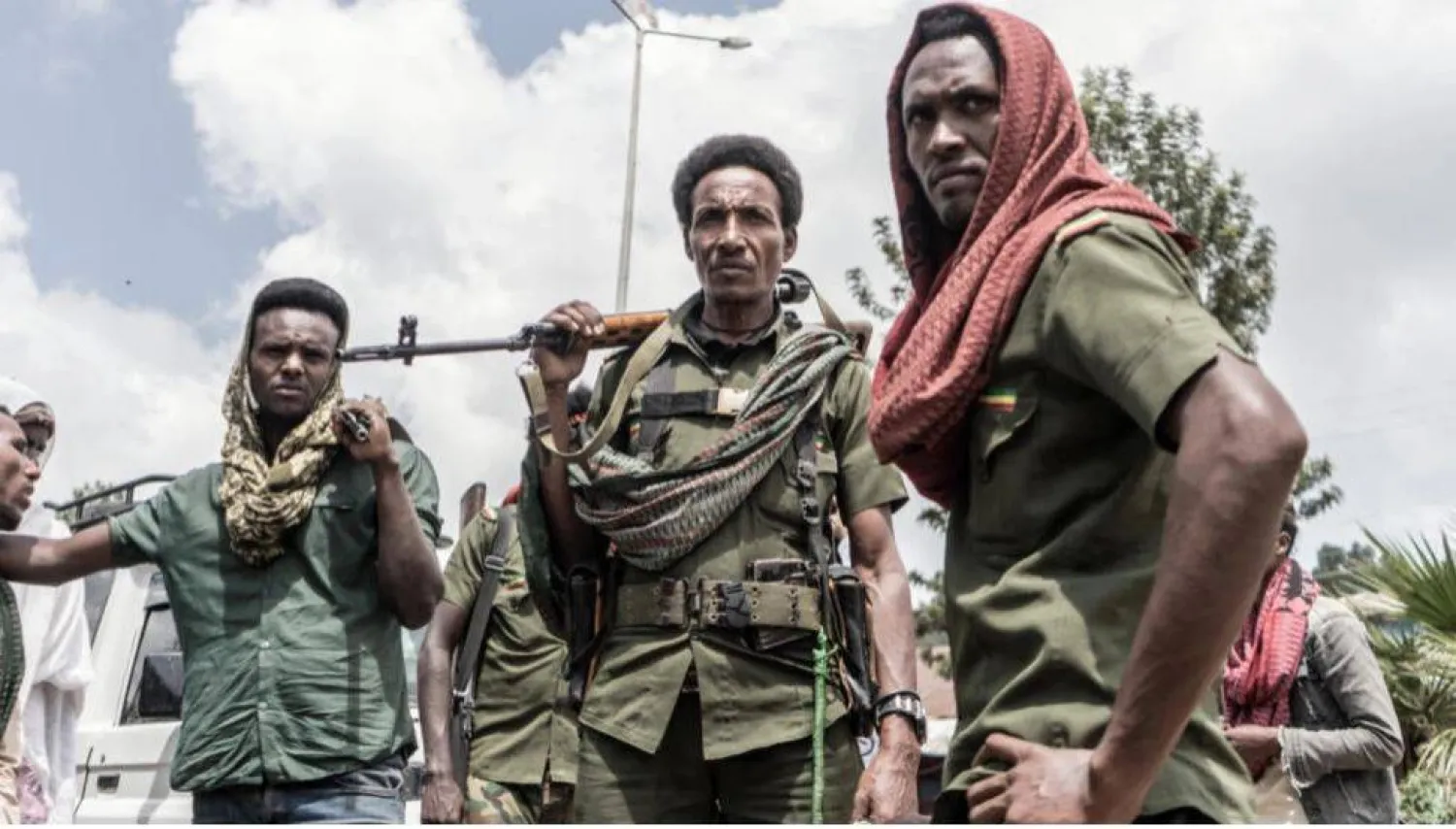 صورة من الأرشيف لمقاتلين تابعين لميليشيات في منطقة أمهرة الإثيوبية (أ.ف.ب)