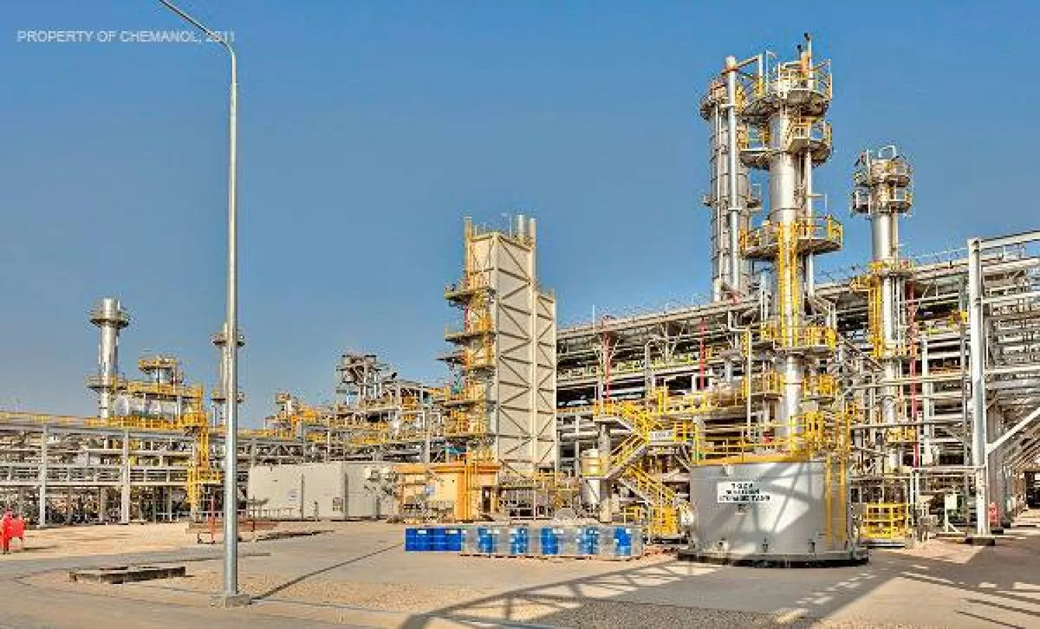 تكون الأحقية للمساهمين المالكين للأسهم يوم انعقاد الجمعية العمومية (كيمانول)