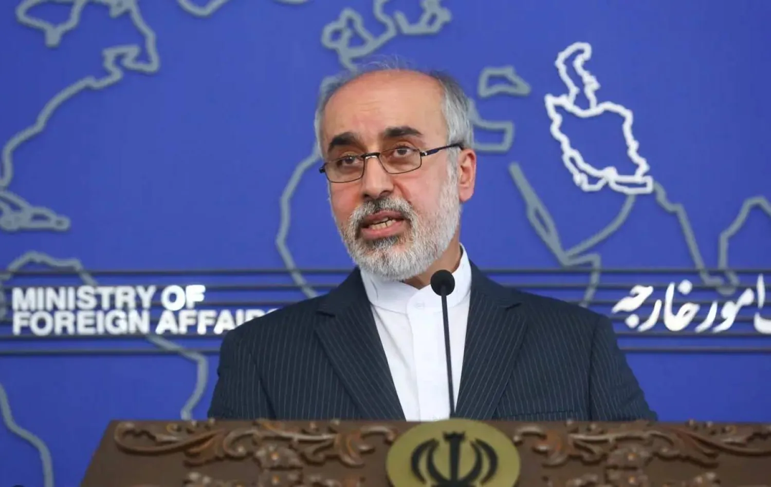 المتحدث باسم الخارجية الإيرانية ناصر كنعاني خلال مؤتمر صحافي (جماران)