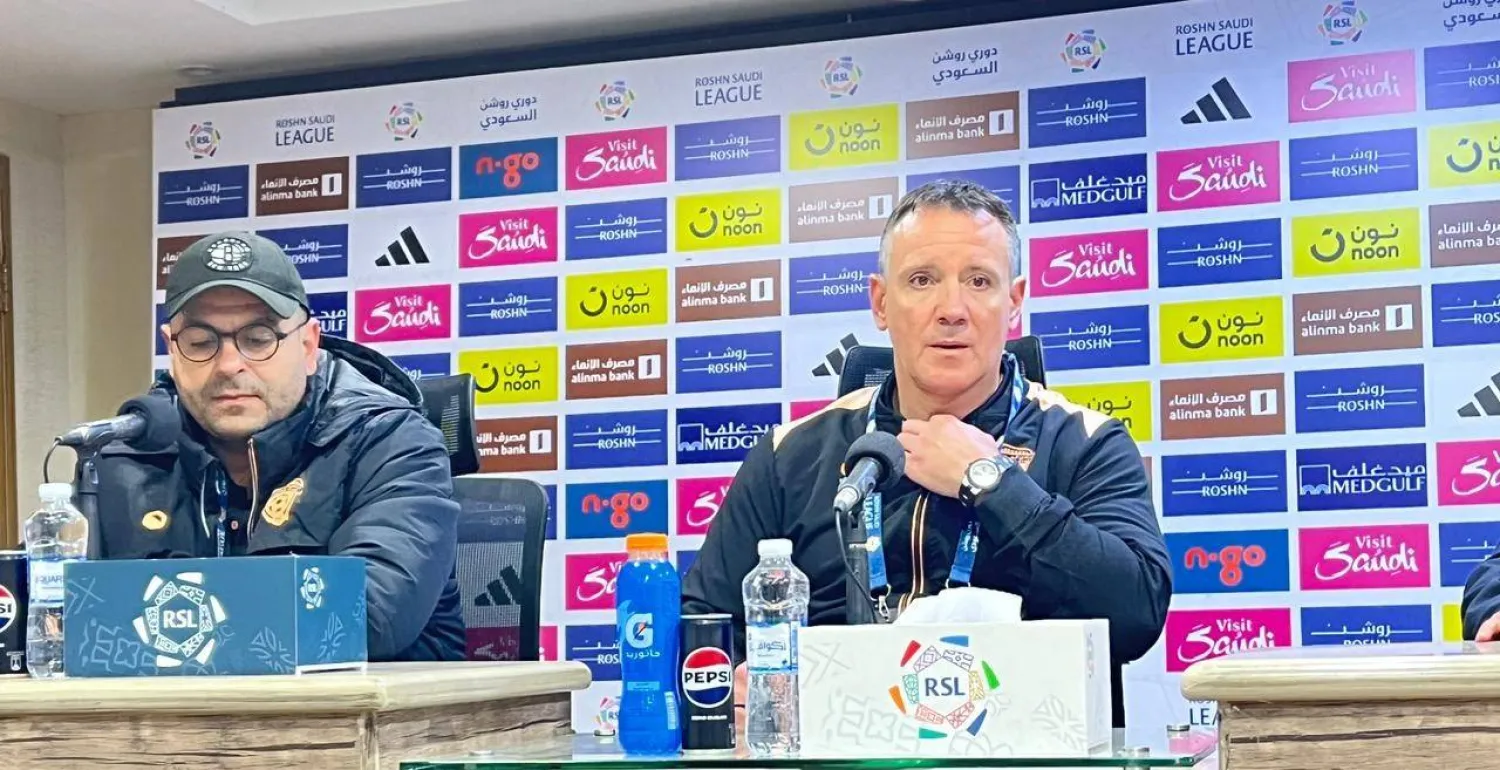 مدرب فريق الفيحاء في المؤتمر الصحافي (الشرق الأوسط) 