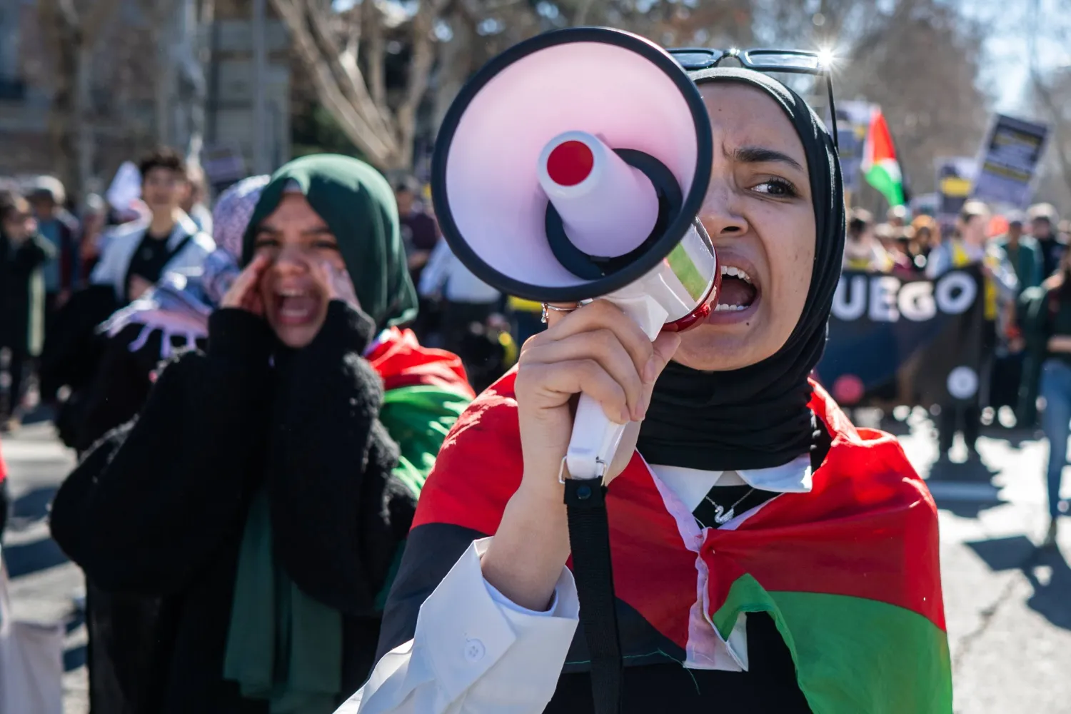 مسيرة في مدريد دعماً للفلسطينيين (إ.ب.أ)