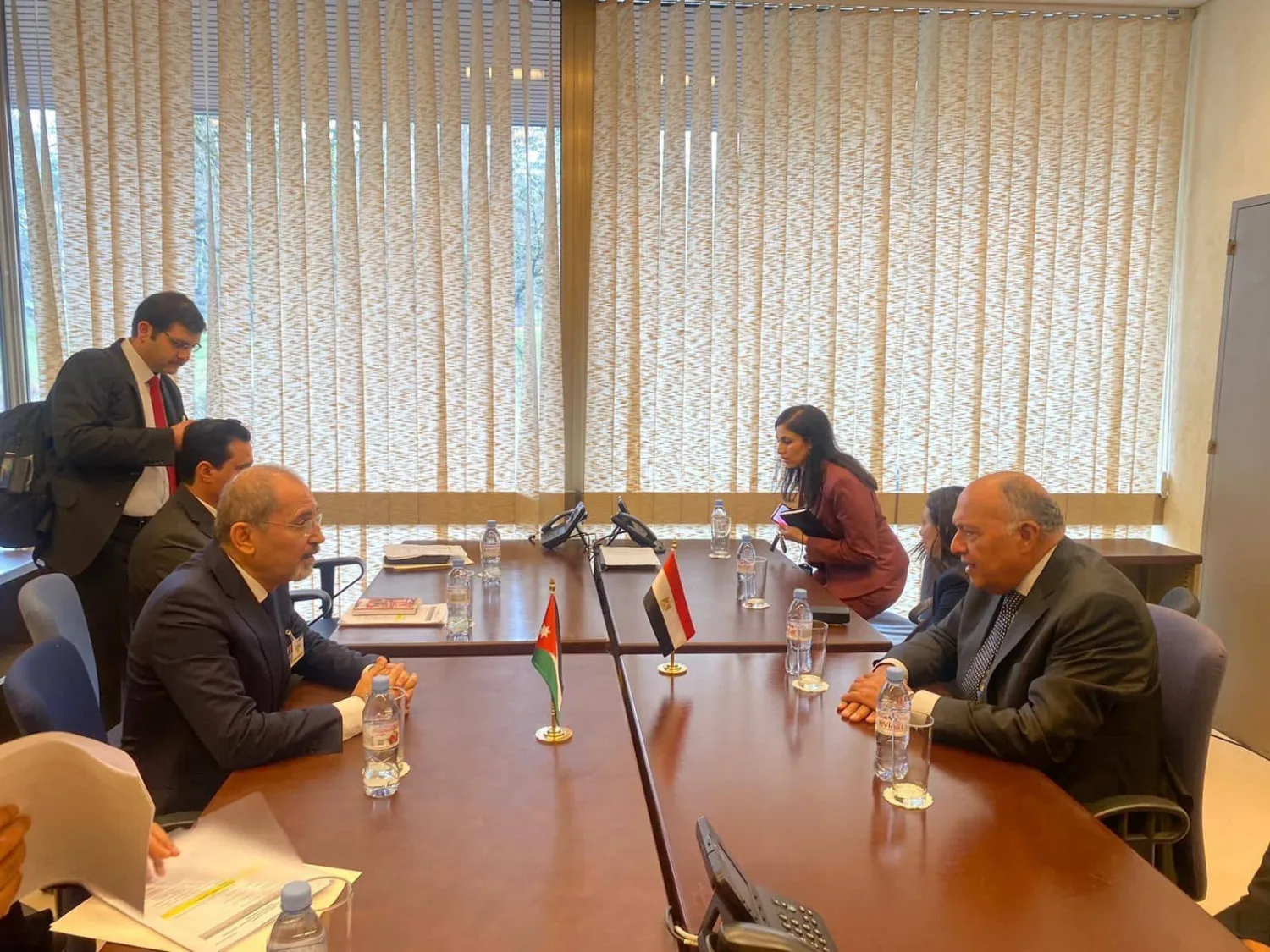 وزير الخارجية المصري يلتقي نظيره الأردني على هامش زيارتهما جنيف (الخارجية المصرية)