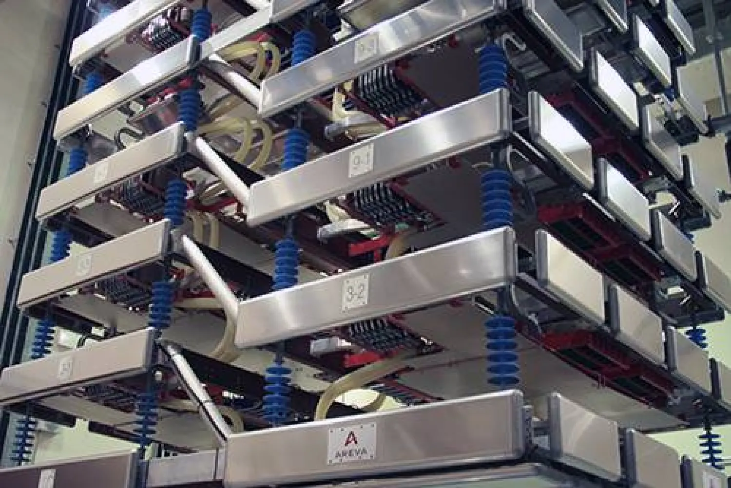 حقق المشروع وفورات لدول المجلس تتراوح بين 200 و300 مليون دولار سنوياً (موقع هيئة الربط الخليجي)