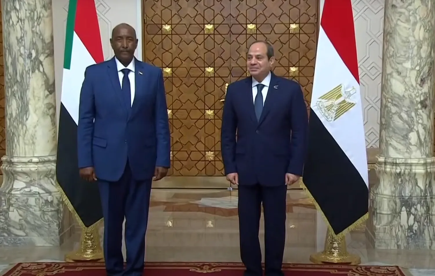 السيسي يستقبل البرهان بـ«قصر الاتحادية» في القاهرة (الرئاسة المصرية)