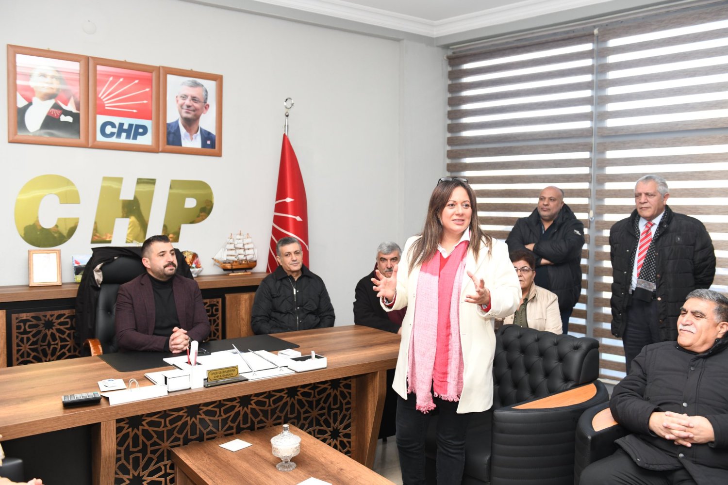 Selçuk Bayraktar ABD uçak gemisine konuk oldu