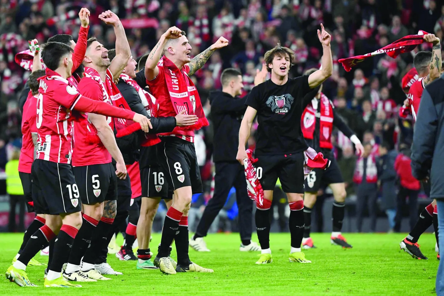 أتلتيك بلباو المنتشي بتأهله إلى نهائي مسابقة الكأس على حساب أتلتيكو مدريد يستضيف برشلونة (أ.ف.ب)