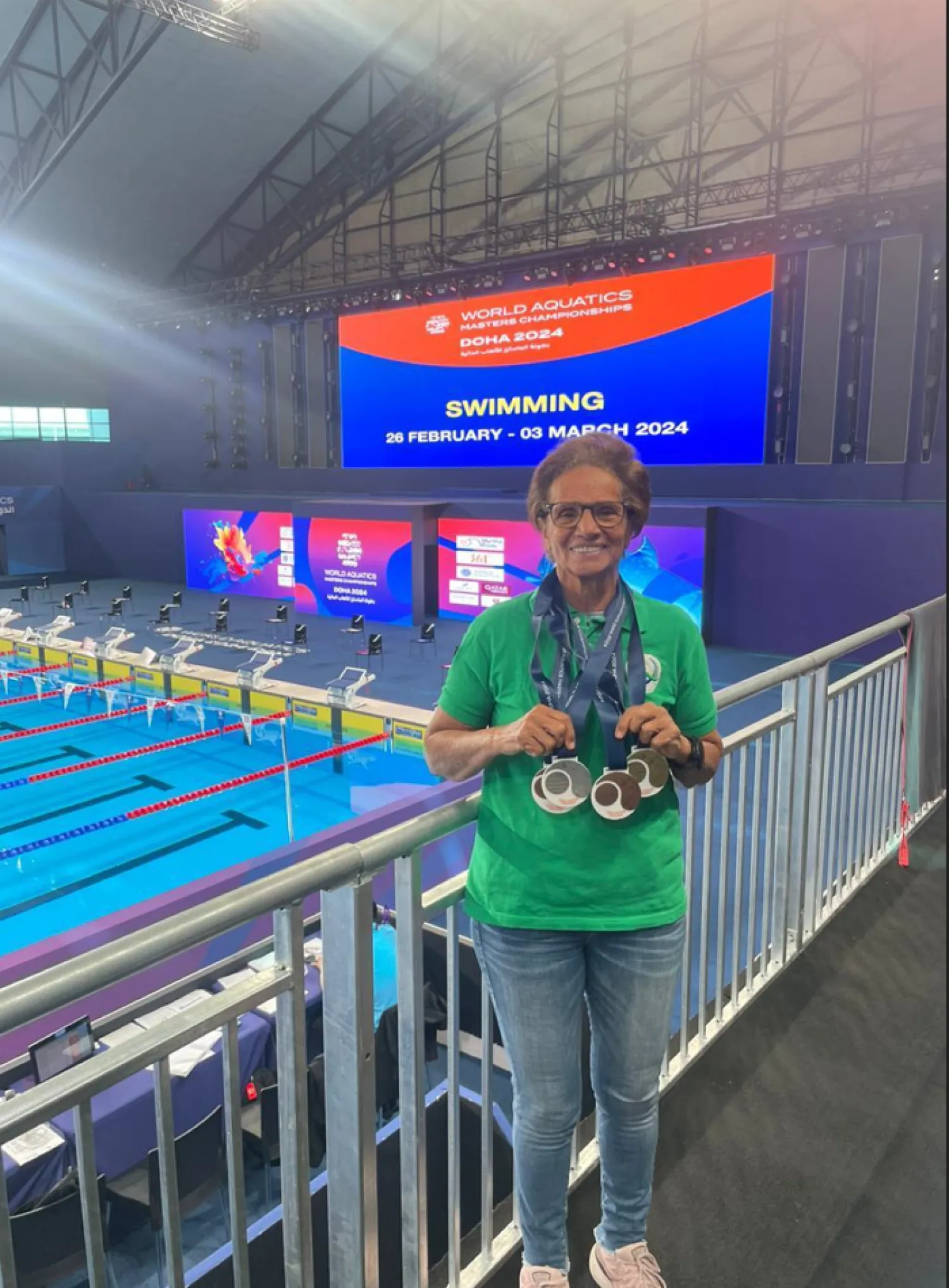 البطلة المصرية سهير العطار في بطولة العالم للألعاب المائية في قطر (الشرق الأوسط)