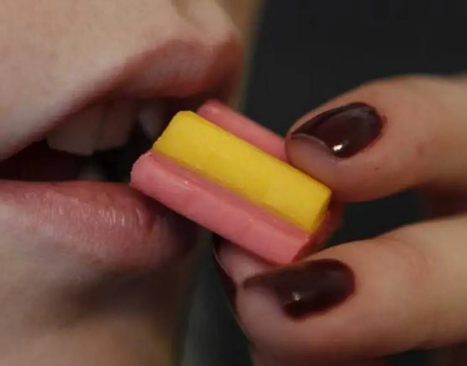 دراسة: فوائد صحية مذهلة للعلكة الخالية من السكر !؟