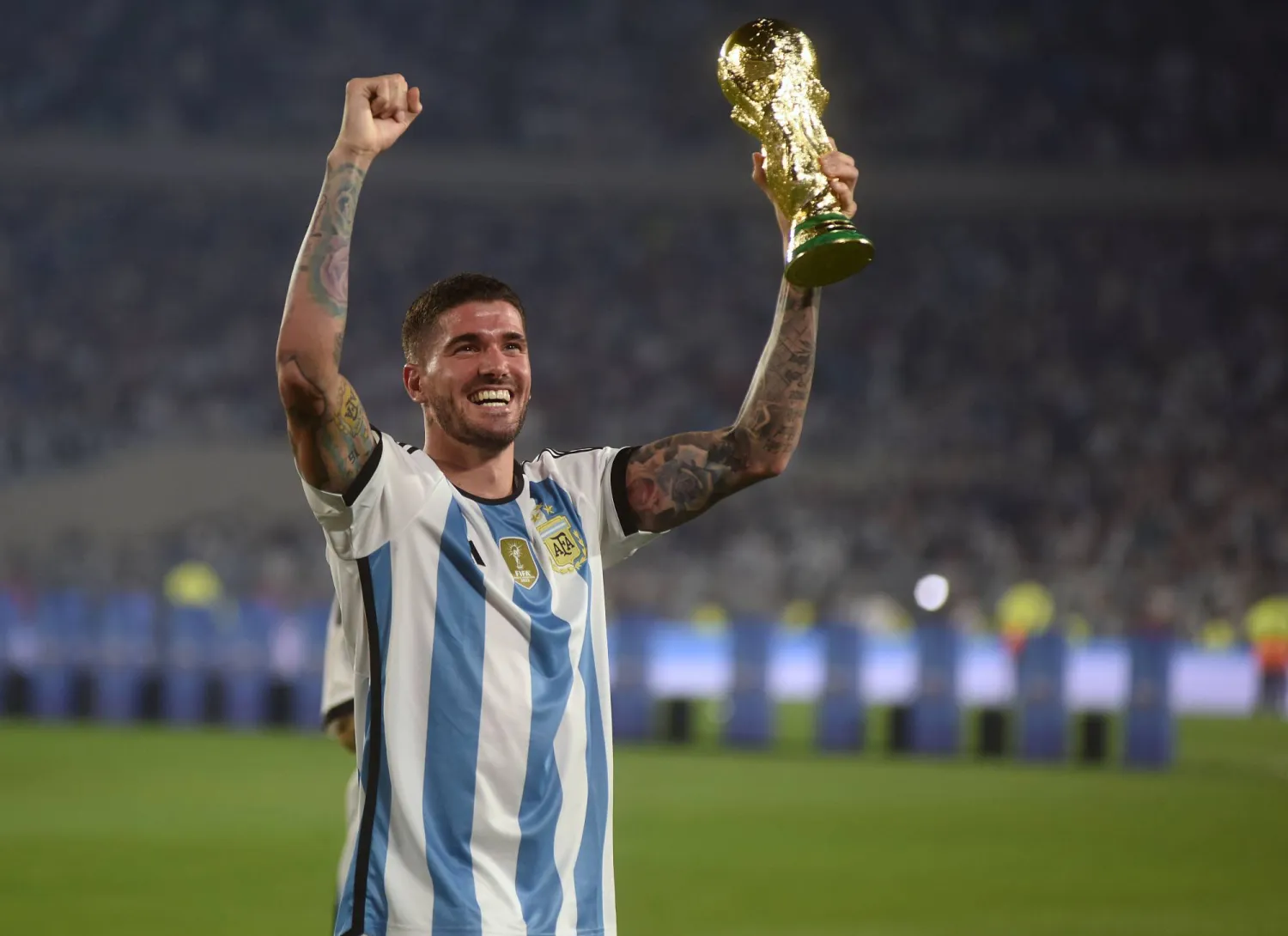 رودريغو دي بول بطل العالم... هل يلعب للأهلي السعودي؟ (غيتي)