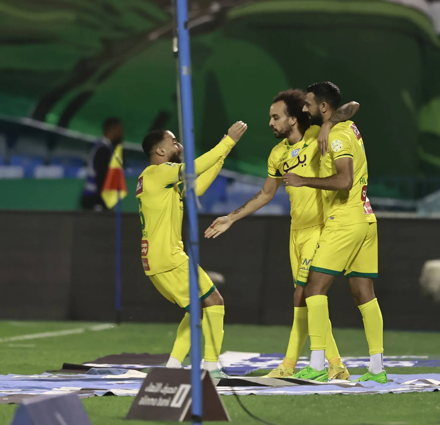 الخليج يطمح لتحقيق منجز الوصول إلى نهائي كأس الملك (تصوير: عيسى الدبيسي)