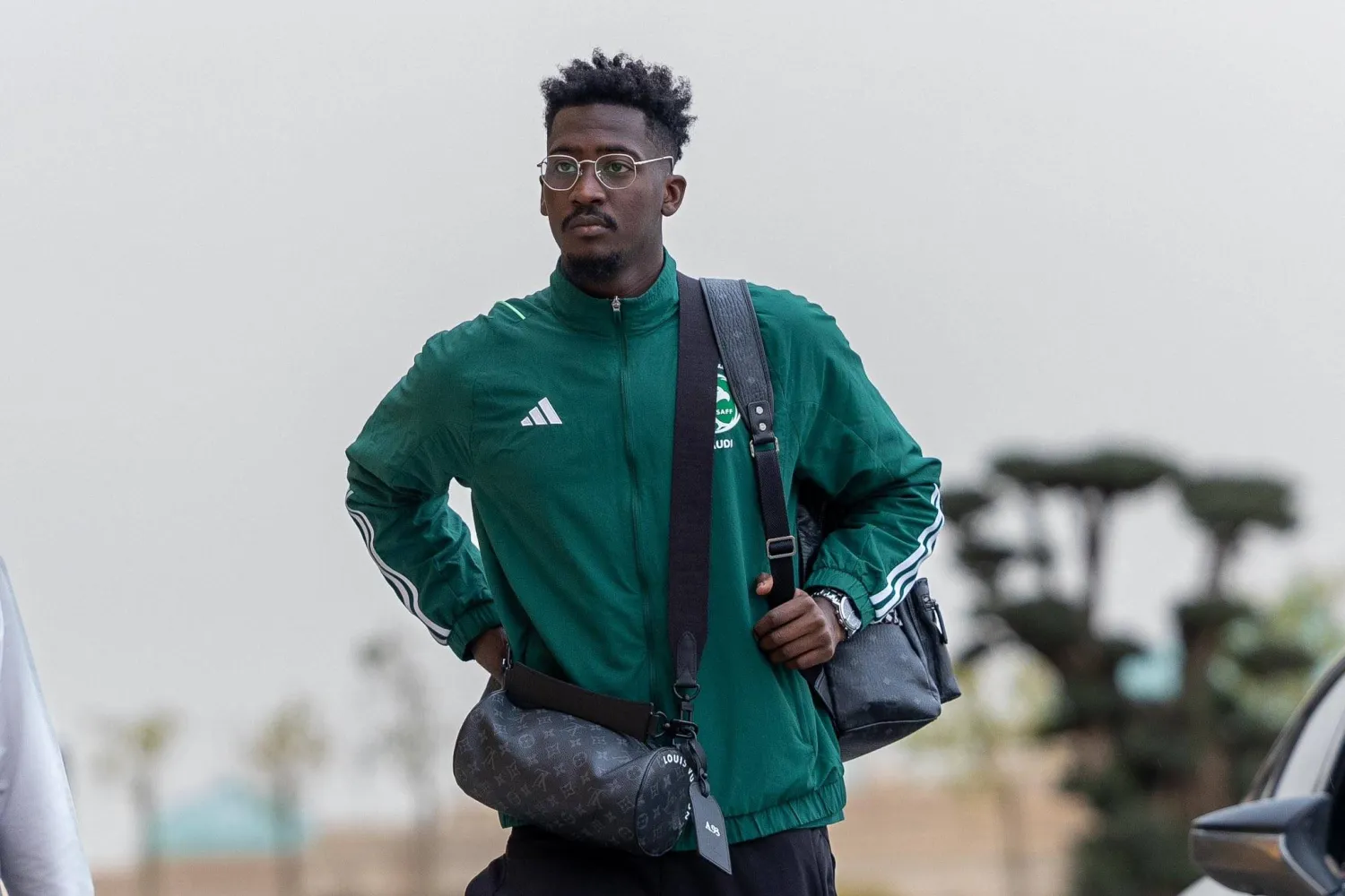 عون السلولي مدافع يعول عليه الأخضر كثيرا في مشواره المقبل (المنتخب السعودي) 