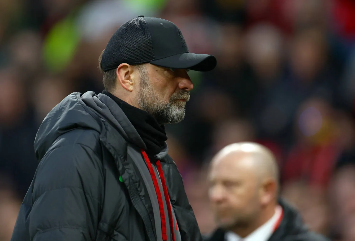 كلوب كان غاضباً في المؤتمر الصحافي (رويترز)