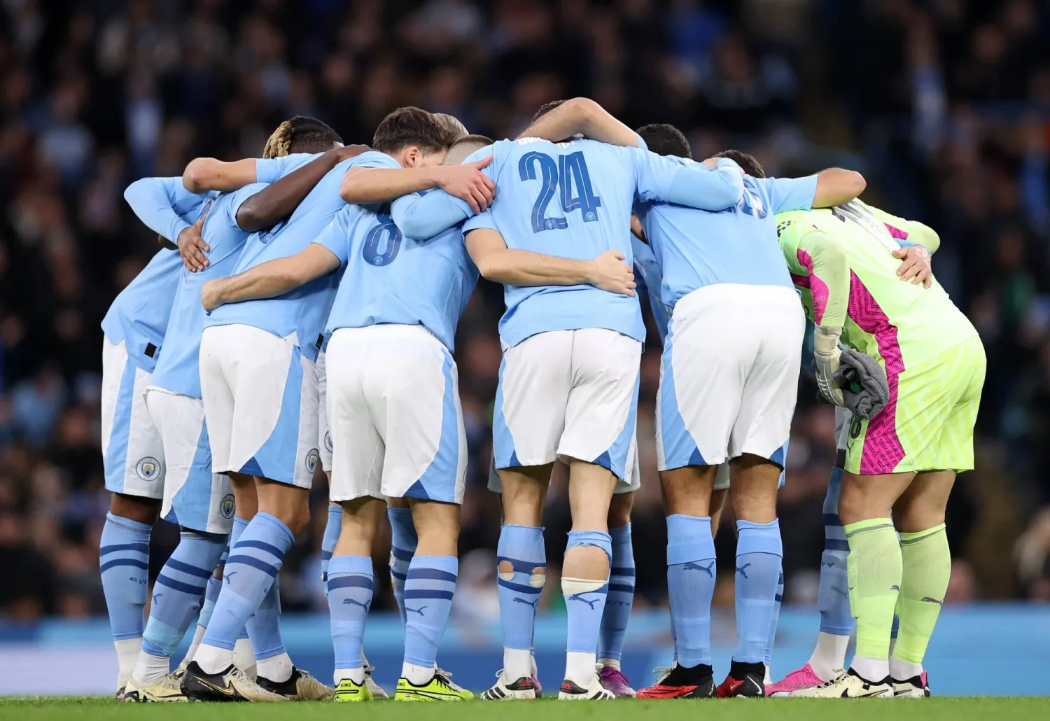 فريق مانشستر سيتي الإنجليزي (إ.ب.أ)